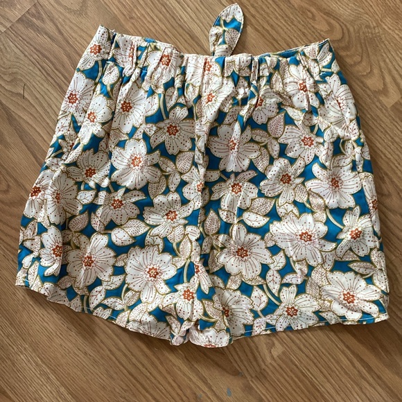 Anthropologie shorts - Picture 4 of 6